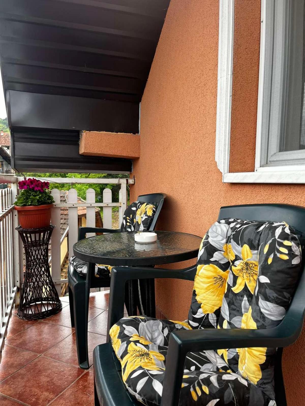 Apartmani Nikolic Višegrad Oda fotoğraf